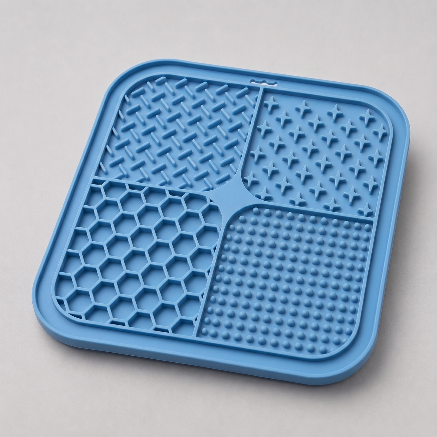 💎 Web Exclusive 🛍️Slow Feeder Lick Mat for Dogs with Suction Cups