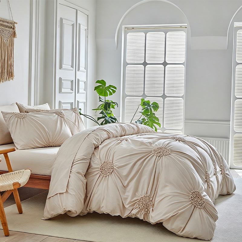 ⏳ Quick Sale 🎯Elegant Pinch Pleat Duvet Cover Set