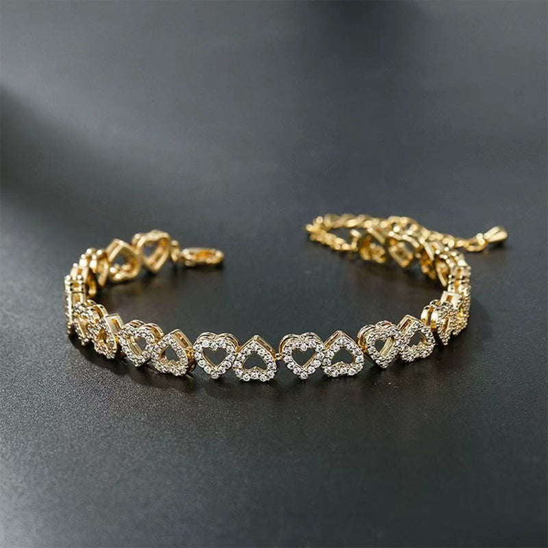 Women's Elegant Sparkling Heart Bracelet