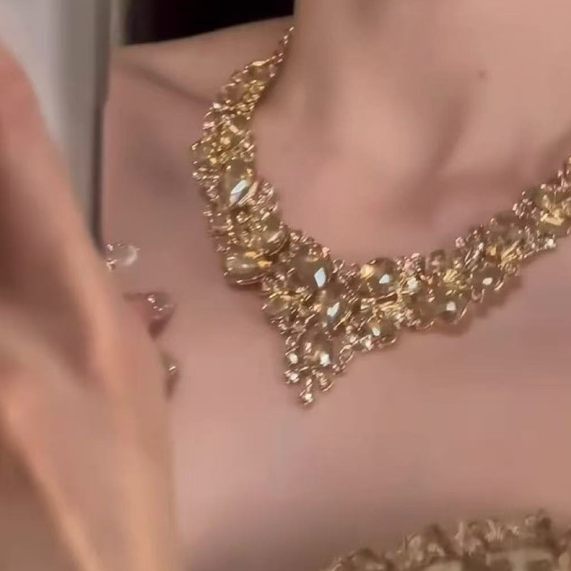 Elegant Yellow Sparkling Rhinestone Jewelry