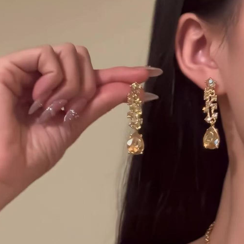 Elegant Yellow Sparkling Rhinestone Jewelry