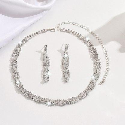 Sparkling Rhinestone Claw Chain Necklace & Earrings Set for Women