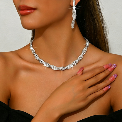 Sparkling Rhinestone Claw Chain Necklace & Earrings Set for Women