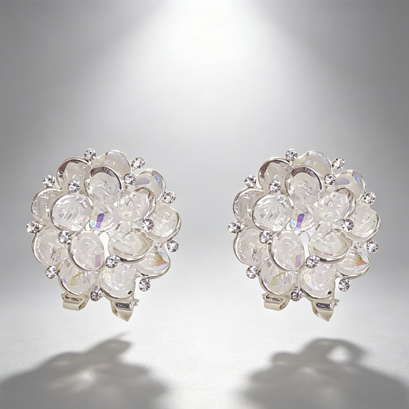 Elegant Sparkling Floral Stud Earrings