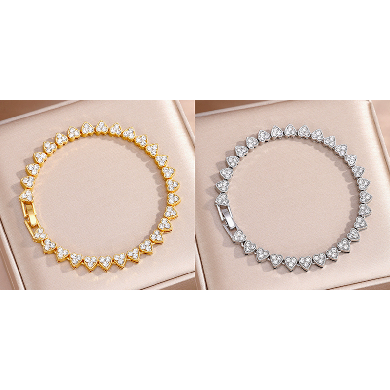 Women's Sparkling Heart Tennis Bracelet