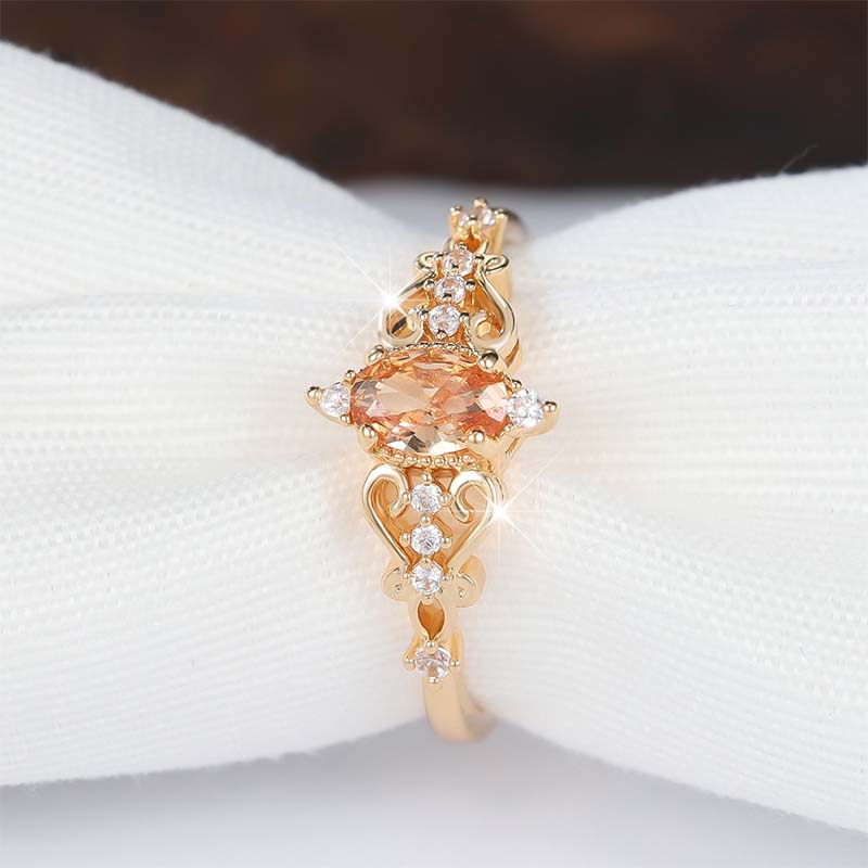 Vintage Hollow Pattern Ring with Oval Rhinestone